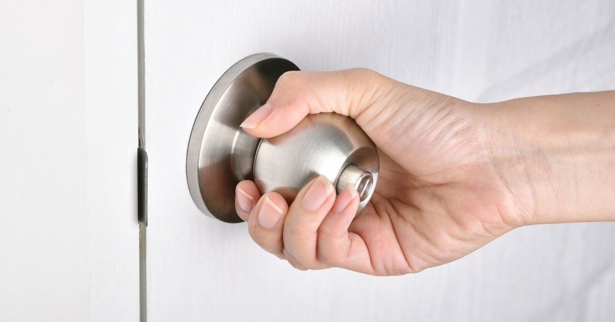 The Art of Choosing the Perfect Door Knobs for Your Home