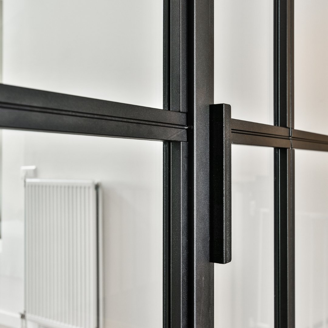 Choosing the Right Aluminium Door Handles and Locks: Why Measuring the Profile is Key - Decor Handles