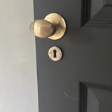 Oval solid brass knob - non-spring action