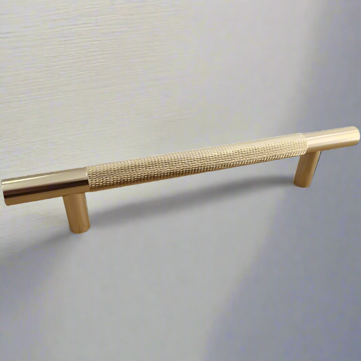 Knurled Cupboard Handle - Gold